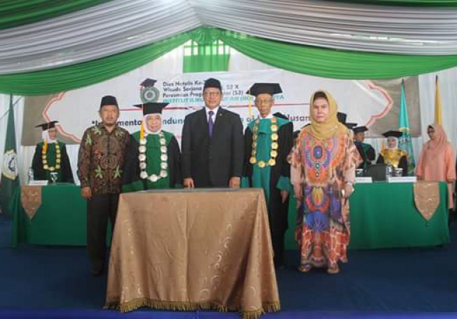 Menteri Agama RI Percayakan IIQ Jakarta Kelola Beasiswa Kelas Internasional