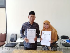 Dekan FUD IIQ Jakarta dan FUAD UINSI Samarinda Tandatangani Nota Kerjasama